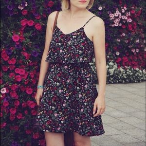 H&M Coachella Super Cute Flowery Dress!