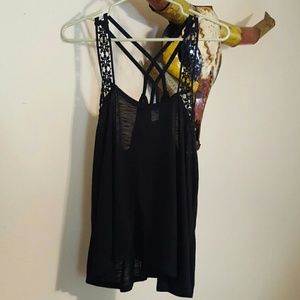 No Boundaries strappy tank top