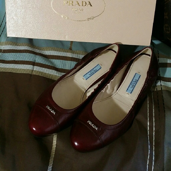 Shoes - Picture 2 of 3