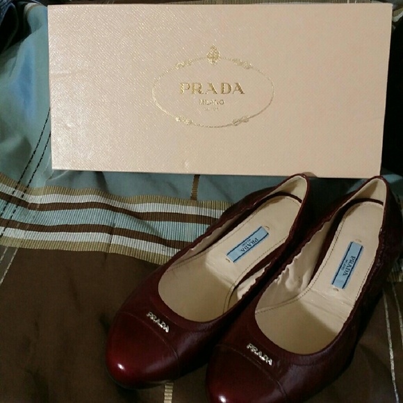 Shoes - Picture 3 of 3