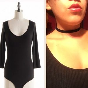BUNDLE🌟Body suit and choker