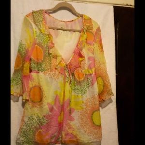 Pretty Milly New York Signed Material Flower Top