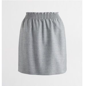 Wool sidewalk skirt