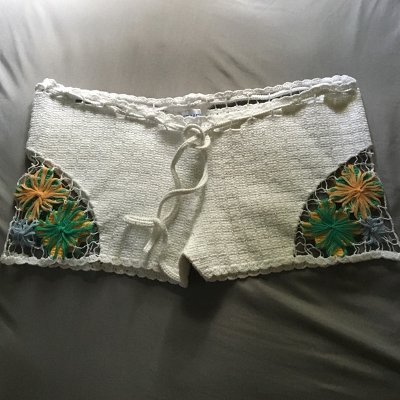 NWOT Kovey Crochet Shorts