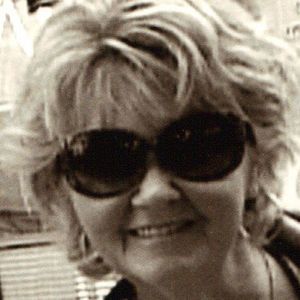 Meet your Posher, Sandy