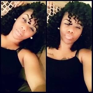 Meet your Posher, Leah