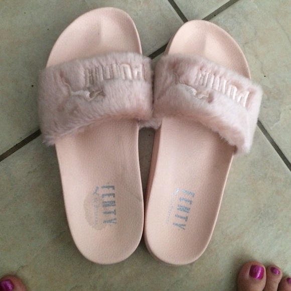 Rihanna puma Fenty slides