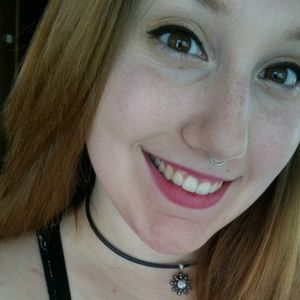 Meet your Posher, Danniale