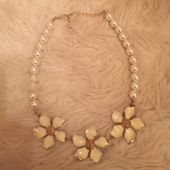 Pearl necklace