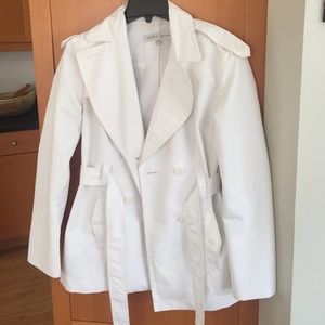 White short trench