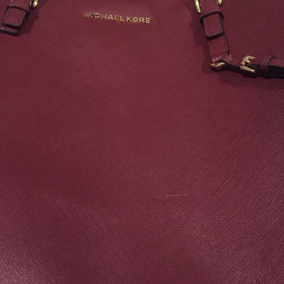 Michael Kors tote! - Picture 4 of 4