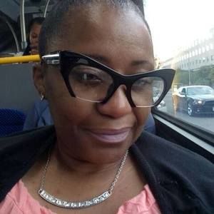 Meet your Posher, Monica