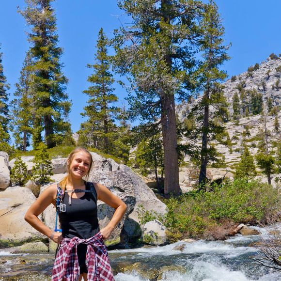 Meet your Posher, Michelle