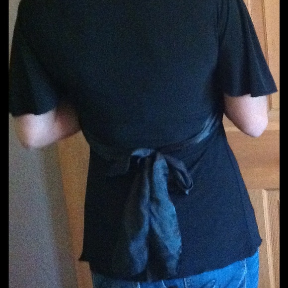 Very cute low cut black top from wet seal - small - Picture 4 of 4