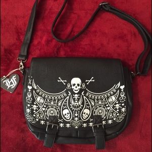 Black Skull Cross Body Purse