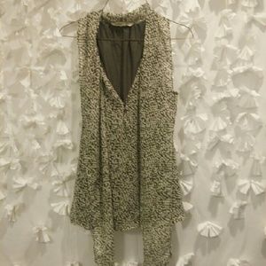 FINAL PRICE Lined sheer green floral top