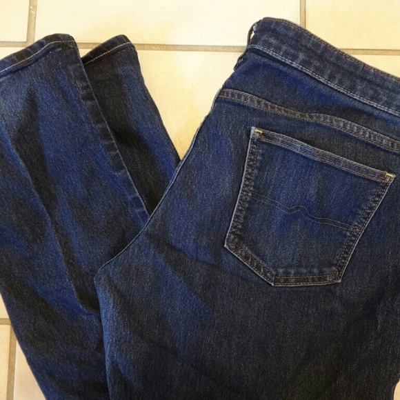 Dark Skinny Jeans