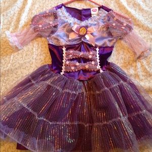 Disney princess Rapunzel costume