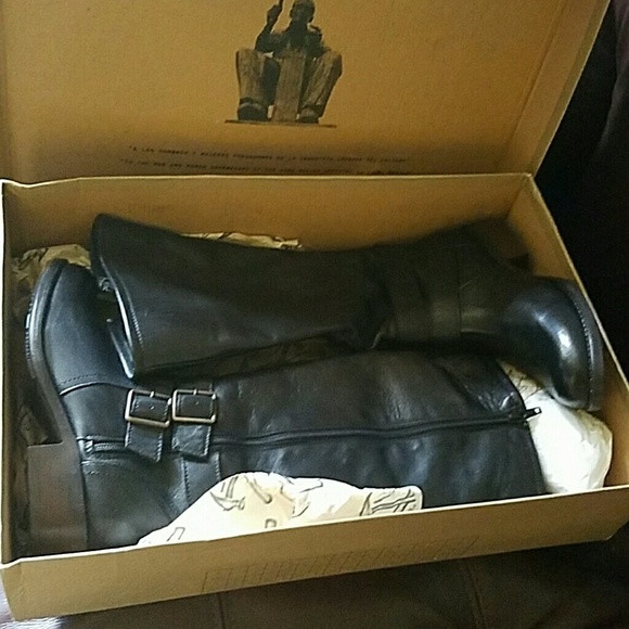 MAS Boots - Picture 4 of 4