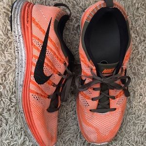 Worn once- Nike Speckled Flyknit One