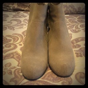 Steve Madden booties