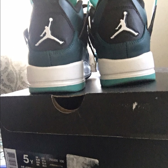 Air Jordan 4 retro - Picture 2 of 3