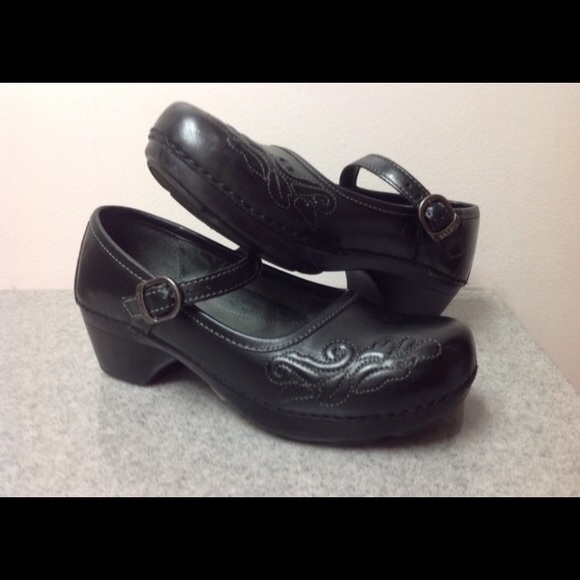 Dansko Maryjane clogs