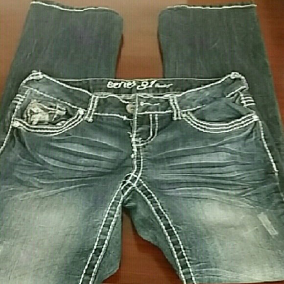 Series 31 Amethyst jeans