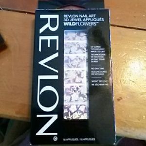 Revlon Nail Art 3D Wildflowers- Psychedelic