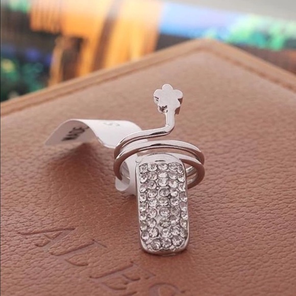 Silver Finger Ring For Night or Day - Picture 2 of 4