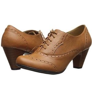 Oxford Tan Vintage Heels