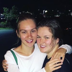 Meet your Posher, Leah