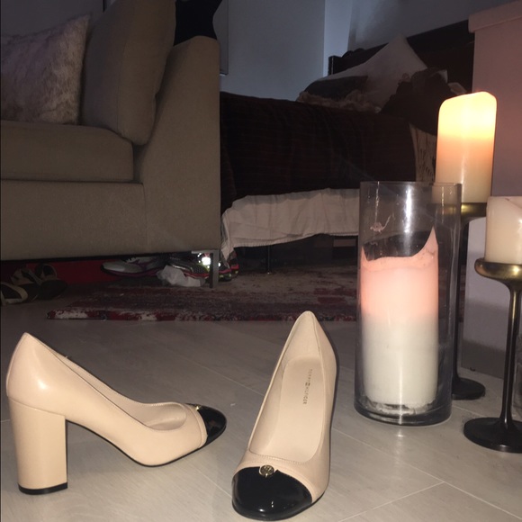 👠NWOT Chunky Heel Pumps👠