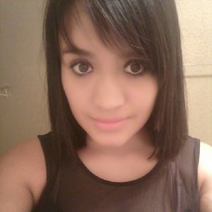 Meet your Posher, Ana