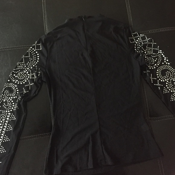 New long sleeve rhinestone sheer top - Picture 4 of 4