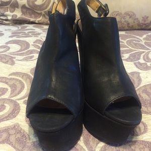 Black chunky heel peep toes