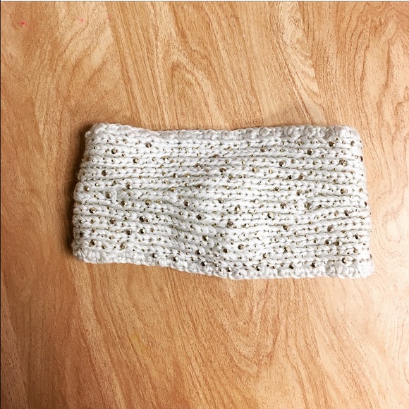 Sweater button headband