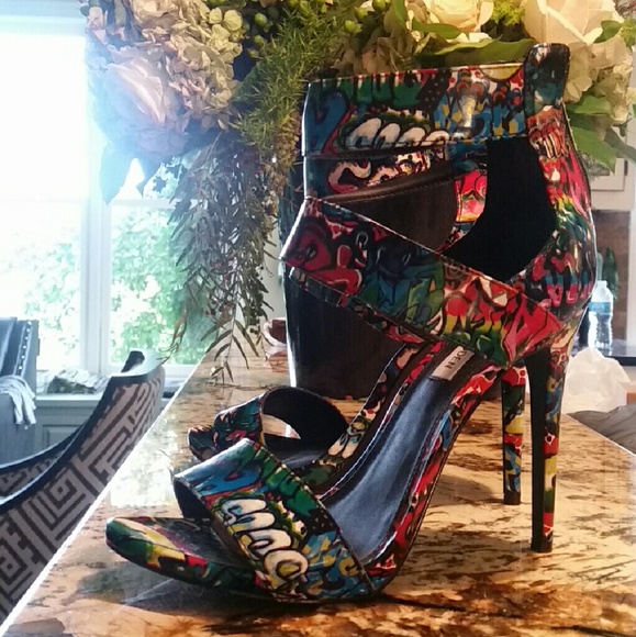 Steve Madden graffiti stilettos