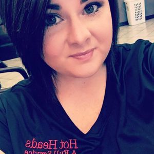 Meet your Posher, Daniela