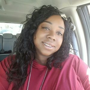 Meet your Posher, Ebonee