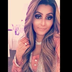 Meet your Posher, Iqra