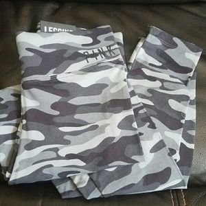 Small VS pink army grey yoga pants NWT