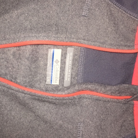 Women's Columbia Jacket! - Picture 2 of 2