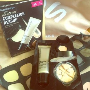 Bare minerals discover complexion rescue Opal 01