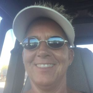 Meet your Posher, Pam