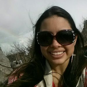 Meet your Posher, Jamie