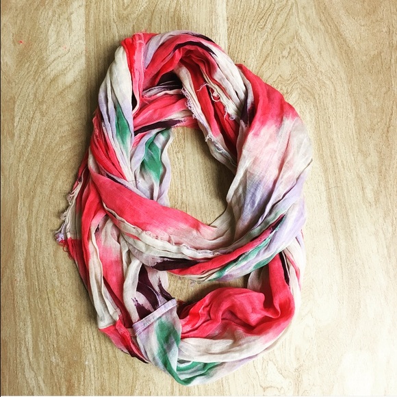 Infinity scarf