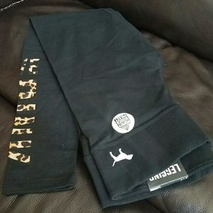 NWT VS PINK LEOPARD SKINNY YOGAS LEGGINGS