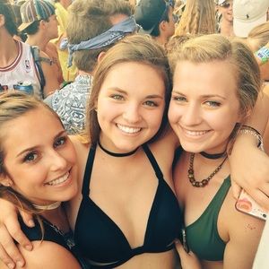 Meet your Posher, Alexa