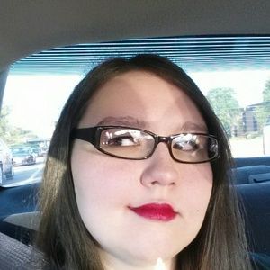 Meet your Posher, Lexie